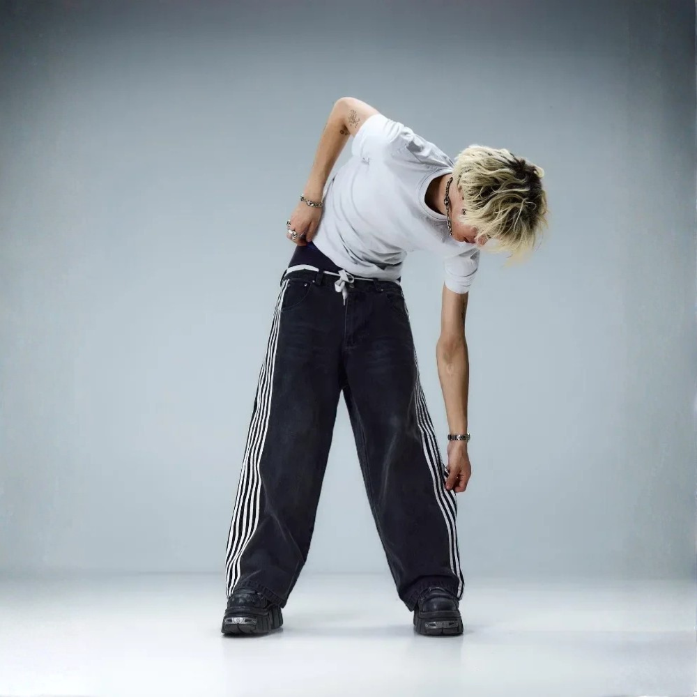 Embroidered Striped Baggy Jeans - Blue